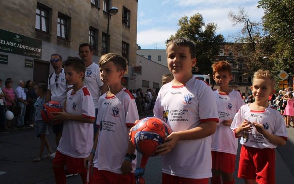 41390431_2294441404214751_5449337278327422976_n